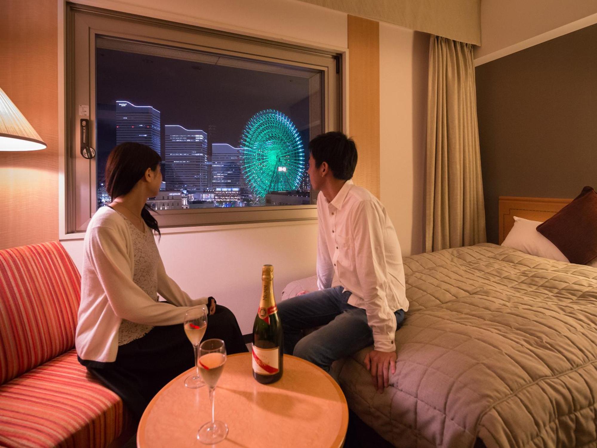 Navios Yokohama Hotel Yokohama  Buitenkant foto