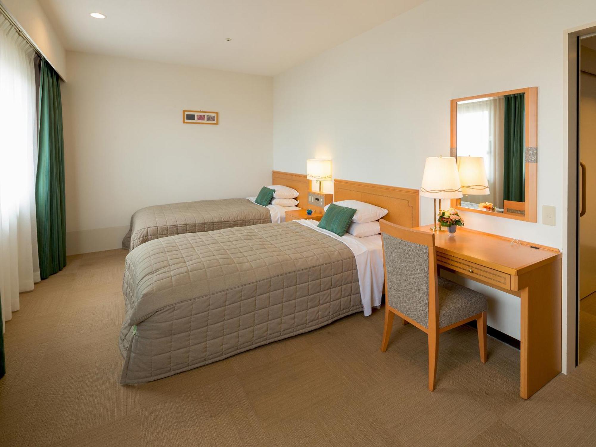 Navios Yokohama Hotel Yokohama  Buitenkant foto