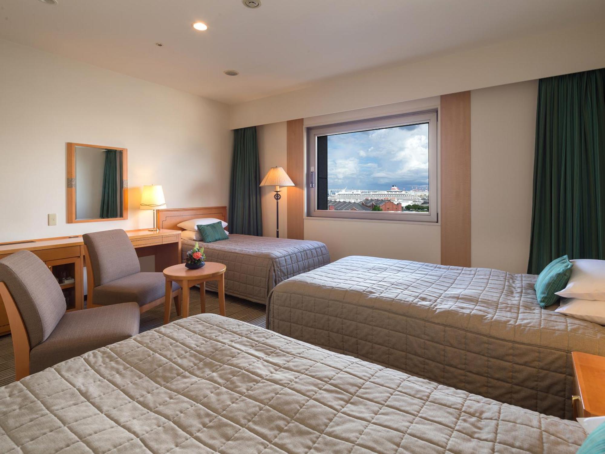 Navios Yokohama Hotel Yokohama  Buitenkant foto
